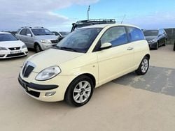 Blanc Occasion 2004 Lancia Ypsilon Citadine | 2 400 €