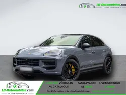 Utilisé 2024 Porsche Cayenne Turbo E-Hybrid SUV | 221 300 € (Prix cher)