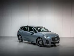 Gris Utilisé 2023 BMW 218 Active Tourer Monospace | 33 950 € (Prix juste)