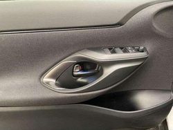 Utilisé 2024 Toyota Yaris Hybrid Sport | 26 490 € (Prix assez cher)