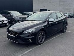 Noir Utilisé 2015 Volvo V40 R-Design Break | 5 790 € (Prix juste)