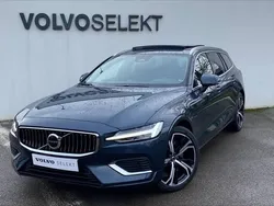Bleu Nouvelle 2024 Volvo V60 Ultra Break | 63 650 € (Prix assez cher)