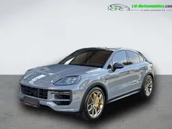 Utilisé 2024 Porsche Cayenne Turbo E-Hybrid SUV | 247 800 €