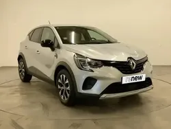Gris Utilisé 2024 Renault Captur Evolution SUV | 18 290 € (Bon prix)