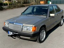 Gris Utilisé 1991 Mercedes 190 Berline | 5 100 €