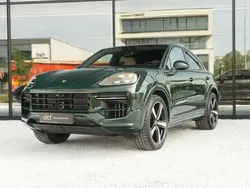 Vert Nouvelle 2025 Porsche Cayenne SUV | 154 900 €