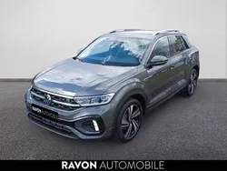 Gris Nouvelle 2025 VW T-Roc R-line Edition SUV | 39 990 € (Prix assez cher)