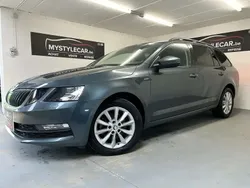 Gris Utilisé 2018 Skoda Octavia Essence Break | 11 990 € (Bon prix)