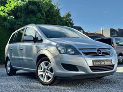 Argent Utilisé 2013 Opel Zafira Monospace | 9 400 €