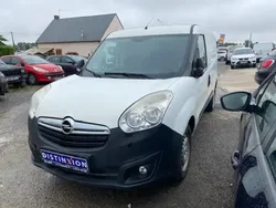 Blanc Utilisé 2016 Opel Combo Monospace | 11 980 €