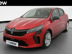 Rouge Utilisé 2024 Renault Clio V Evolution Citadine | 16 899 € (Prix juste)