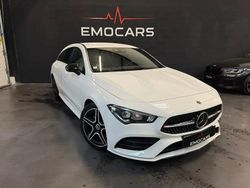 Blanc Utilisé 2019 Mercedes CLA220 Shooting Brake AMG line Break | 26 990 €