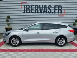 Utilisé 2022 Ford Focus Business Edition Break | 13 599 € (Prix juste)