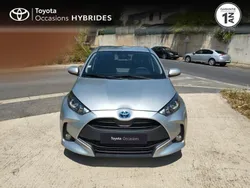 Gris Utilisé 2023 Toyota Yaris Hybrid Business Edition | 19 780 € (Super prix)