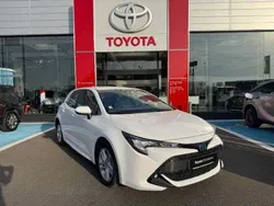 Utilisé 2022 Toyota Corolla Berline | 23 990 € (Prix juste)