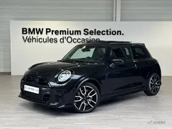 Noir Utilisé 2024 Mini John Cooper Works Citadine | 33 490 € (Prix assez cher)