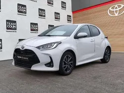 Utilisé 2022 Toyota Yaris Hybrid Design Berline | 19 490 € (Prix juste)