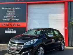 Noir Utilisé 2017 Peugeot 208 Allure Citadine | 6 590 € (Bon prix)