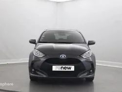 Gris Utilisé 2020 Toyota Yaris Hybrid Berline | 17 999 € (Prix juste)