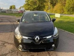 Noir Utilisé 2014 Renault Clio IV Berline | 3 200 €