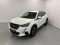 Blanc Utilisé 2021 Peugeot 2008 Allure SUV | 15 989 € (Prix juste)