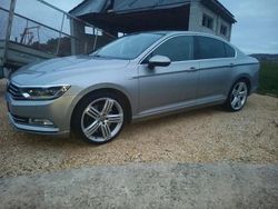 Gris Utilisé 2014 VW Passat Edition Break | 15 000 €
