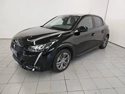 Noir Utilisé 2021 Peugeot e-208 Allure Citadine | 14 990 € (Bon prix)