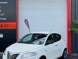Blanc Utilisé 2011 Lancia Ypsilon Citadine | 5 990 €