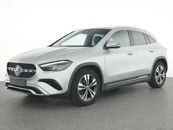 Argent Utilisé 2024 Mercedes GLA180 Luxury SUV | 36 990 € (Prix juste)