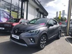 Gris Occasion 2024 Renault Captur Techno SUV | 18 990 € (Prix juste)