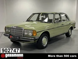 Vert Utilisé 1978 Mercedes 200 Berline | 7 900 €