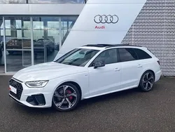 Blanc glacier métallisé Utilisé 2024 Audi A4 Competition Break | 48 980 € (Prix juste)