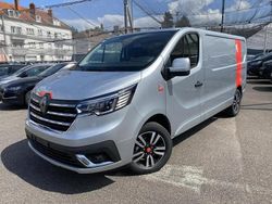 Gris Nouvelle 2025 Renault Trafic Van | 36 890 € (Prix juste)