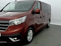 Rouge Nouvelle 2024 Renault Trafic Intens Van | 38 900 € (Prix assez cher)