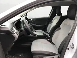 Bleu Utilisé 2024 Renault Clio V Evolution | 15 990 € (Prix juste)