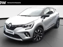 Gris Utilisé 2024 Renault Captur Techno SUV | 20 990 € (Prix assez cher)