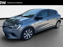 Gris Utilisé 2023 Renault Clio V Equilibre Citadine | 14 690 € (Prix juste)