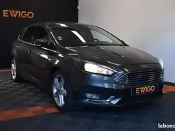 Gris Utilisé 2017 Ford Focus Titanium Berline | 9 690 € (Prix juste)