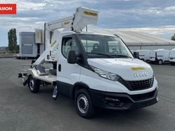 Blanc Utilisé 2022 Iveco Daily Van | 93 480 €