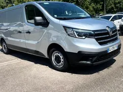 Gris Utilisé 2022 Renault Trafic Van | 23 900 € (Super prix)