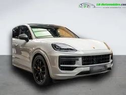 Utilisé 2024 Porsche Cayenne Turbo E-Hybrid SUV | 238 600 €