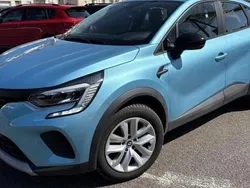 Bleu Utilisé 2021 Renault Captur Zen SUV | 16 590 € (Prix juste)