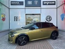 Jaune Nouvelle 2025 Lancia Ypsilon Citadine | 33 900 € (Prix juste)