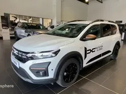 Blanc Utilisé 2025 Dacia Jogger Extreme Break | 21 390 € (Prix juste)