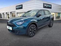 Bleu Nouvelle 2025 Fiat 600 | 24 490 € (Prix juste)