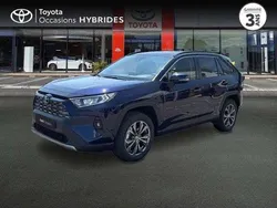 Utilisé 2025 Toyota RAV4 Hybrid SUV | 43 290 € (Prix juste)