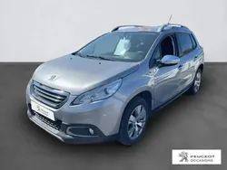 Gris Utilisé 2016 Peugeot 2008 Style SUV | 11 990 € (Prix cher)