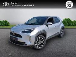 Gris Utilisé 2022 Toyota Yaris Hybrid Design | 22 490 € (Prix juste)