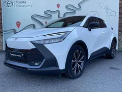 Utilisé 2024 Toyota C-HR Design SUV | 28 880 € (Prix juste)