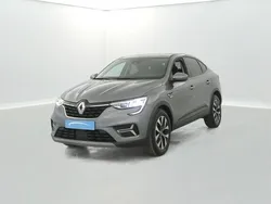Gris Utilisé 2023 Renault Arkana Evolution SUV | 19 990 € (Super prix)